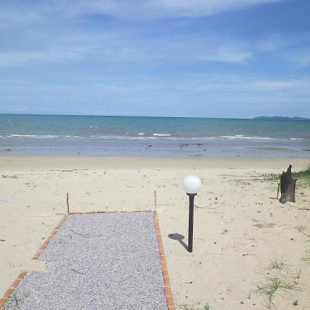 The Theatre Villa Bang Saphan Esterno foto
