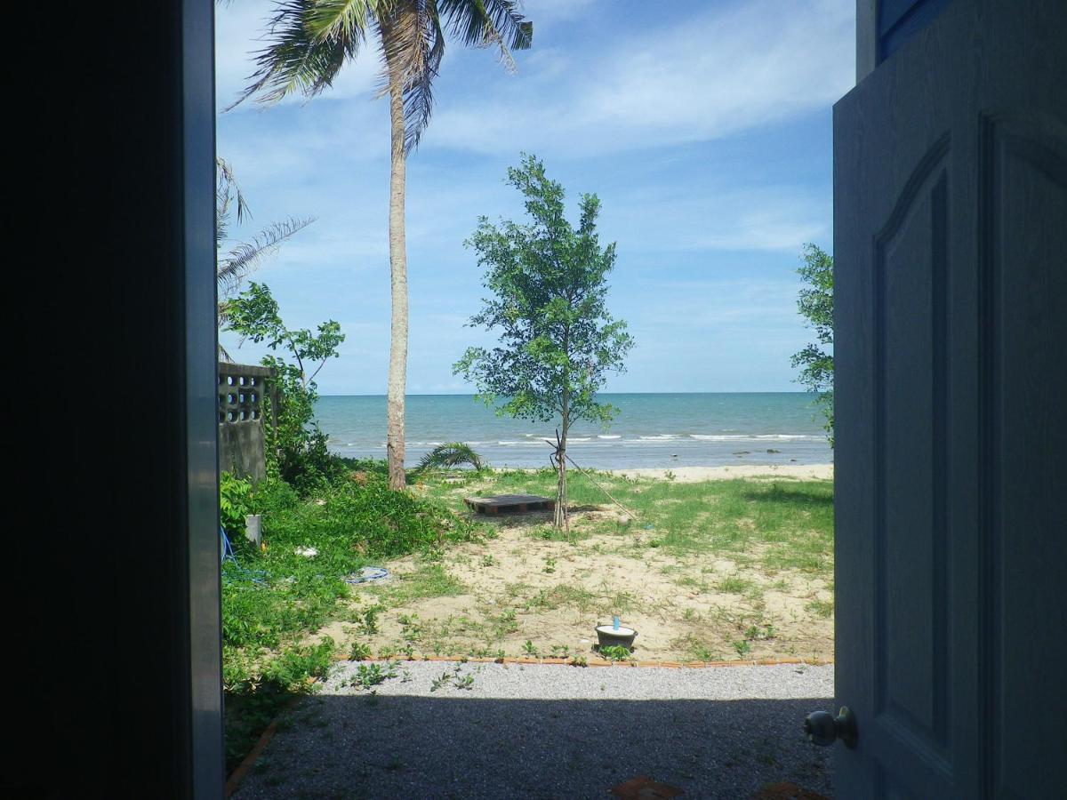The Theatre Villa Bang Saphan Esterno foto