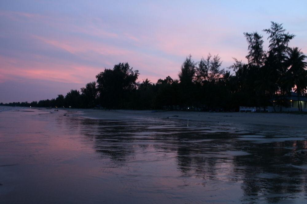 The Theatre Villa Bang Saphan Esterno foto