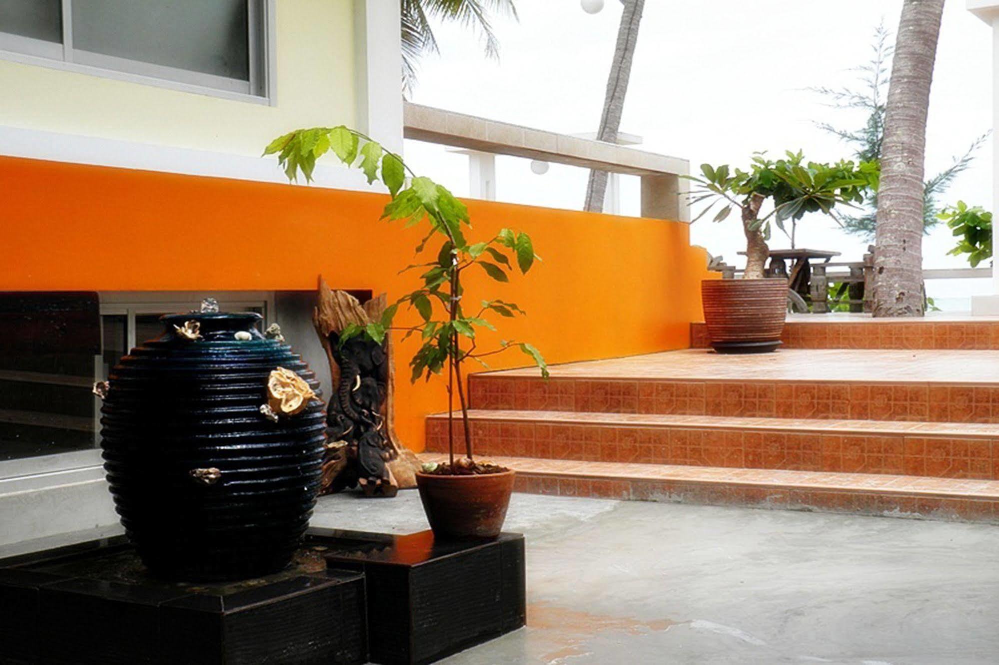 The Theatre Villa Bang Saphan Esterno foto
