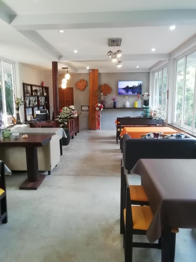 The Theatre Villa Bang Saphan Esterno foto